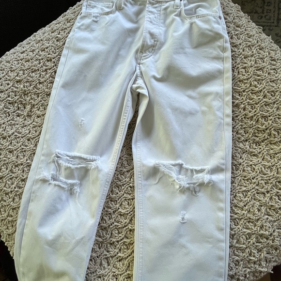 Free People We The Free size 25 Tapered Baggy Boyfriend Jeans Chalk White Denim - Picture 10 of 14